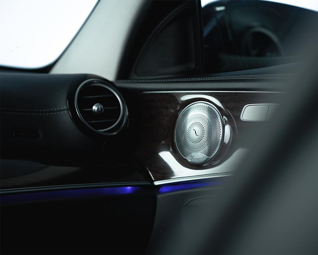 Convey Transporting Excellence. Transport services from Portugal. Excellence Chauffeured Journeys.