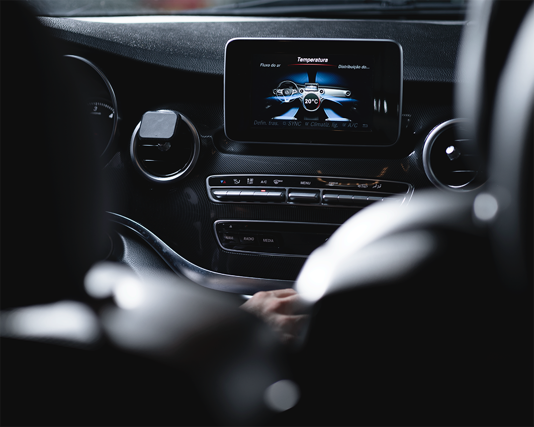 Convey Transporting Excellence. Transport services from Portugal. Excellence Chauffeured Journeys.